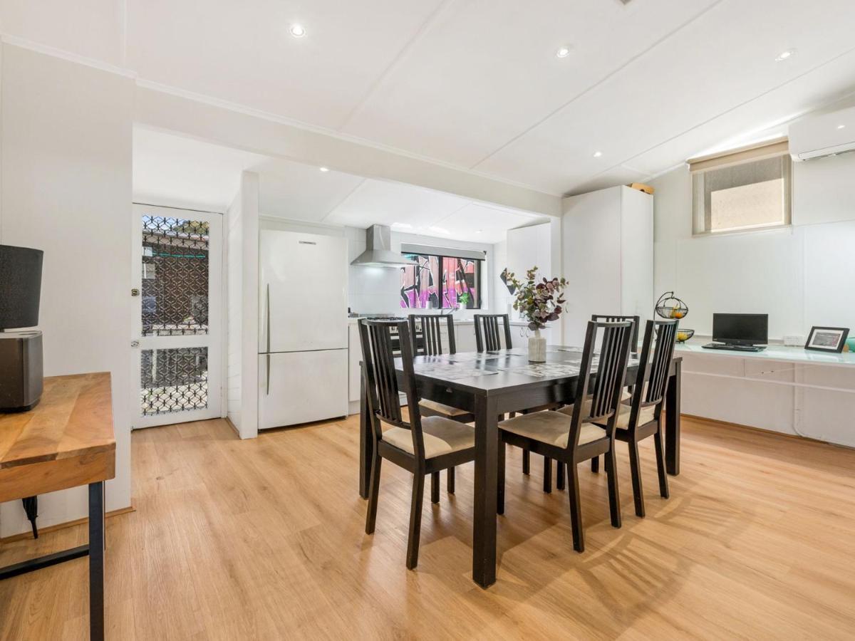 Walk To The Mcg & Aami Park - Free Late Checkout - Great Location & Backyard Vila Melbourne Exterior foto